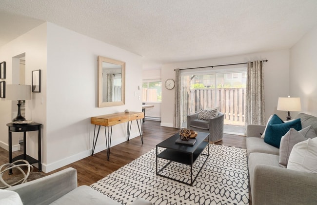 Photo - 13155 SW Allen Blvd Townhome