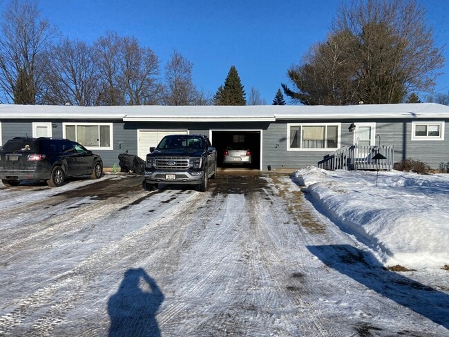 Building Photo - 150582 Bluejay Ln