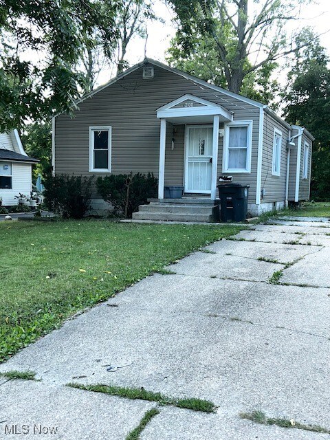 Building Photo - 1200 Winton Ave