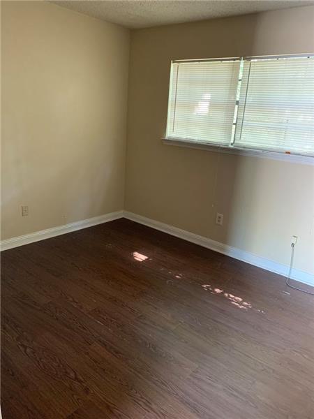 Building Photo - 203 Rue Royale