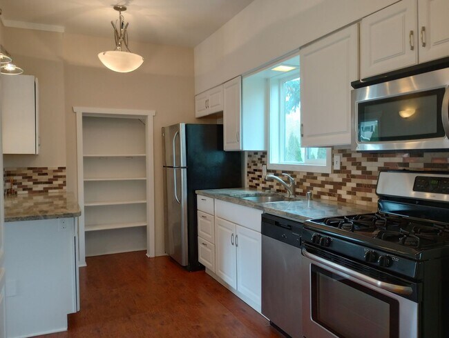 Foto del edificio - 1600 Lincoln St