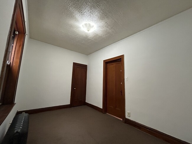 Building Photo - 6938 S Campbell Ave