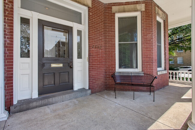 Photo - 2602 W Grace St House