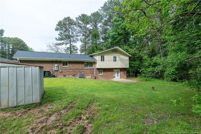 Building Photo - 916 Forge Rd