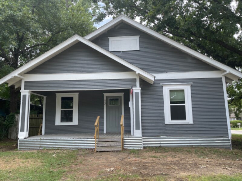 Foto principal - 1002 Truelove St