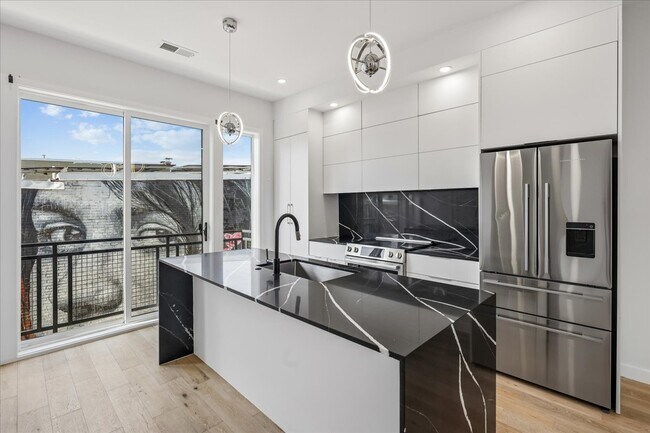 Foto del edificio - 810 13th St NE