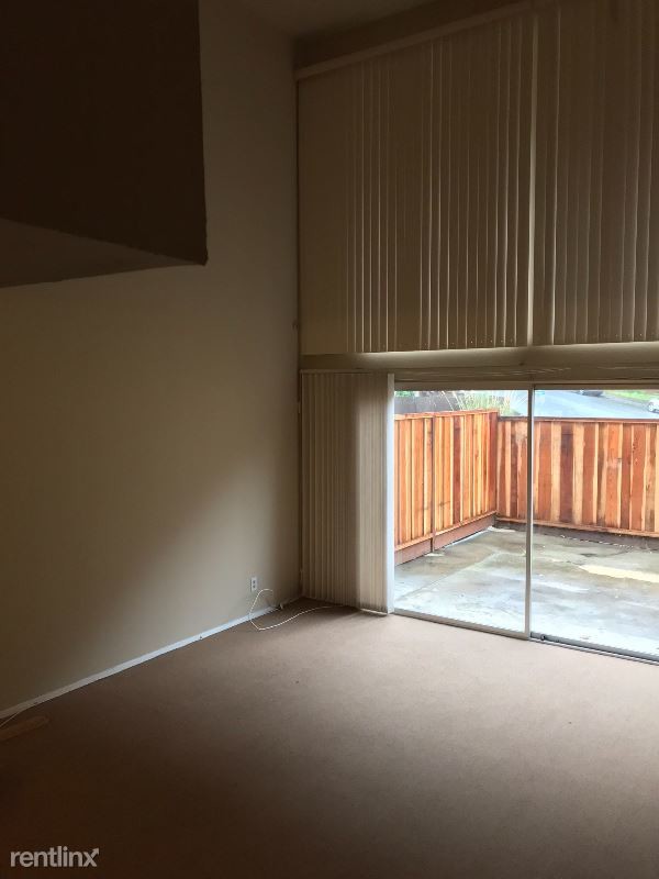 Building Photo - 1477 Terra Nova Blvd