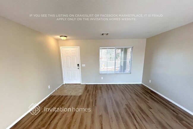 Foto del edificio - 1331 S 219th Ln