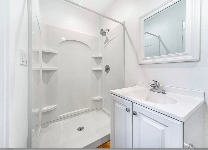 Foto del edificio - 554 N Cambridge St