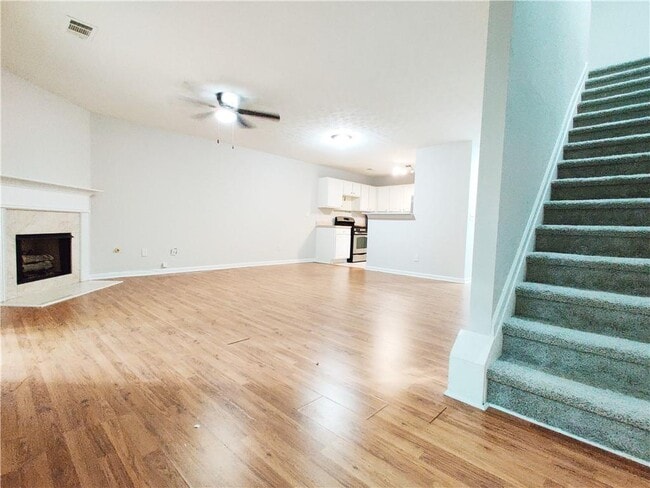 Building Photo - 2740 Waverly Hills Dr