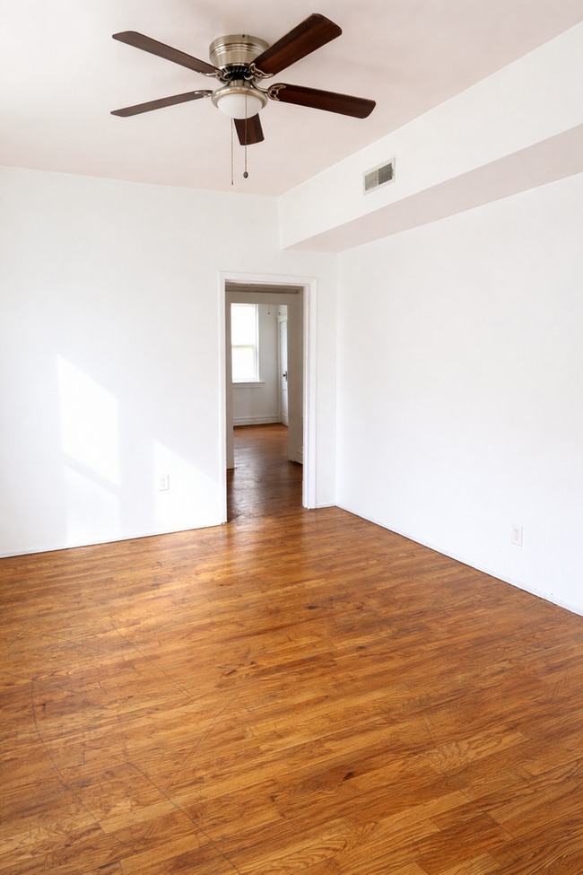 Foto del edificio - 3927 N Taylor Ave