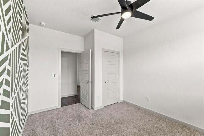 Building Photo - 4712 Canongate Dr