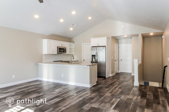 Building Photo - 244 Kings Crossing Loop, Murrells Inlet, S...