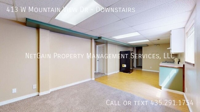 Building Photo - 413 W Mountain View Dr