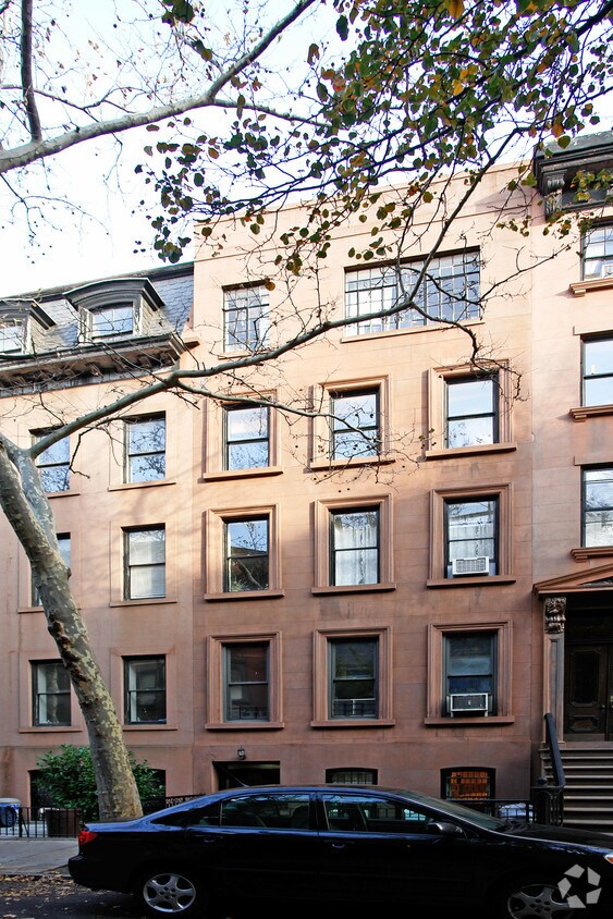 Primary Photo - 51 Remsen St