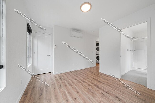 Foto del edificio - 1106-1110 SE Lincoln St