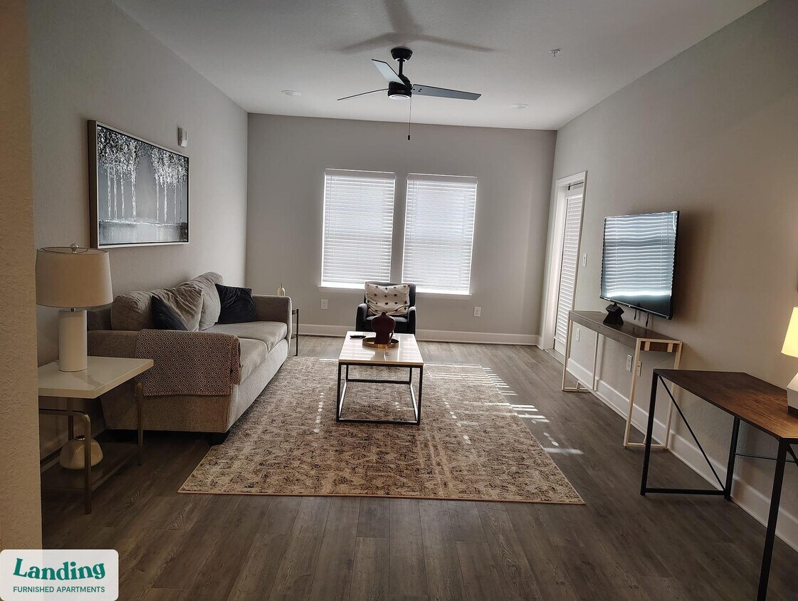 Foto principal - 120 NW 148th Terrace