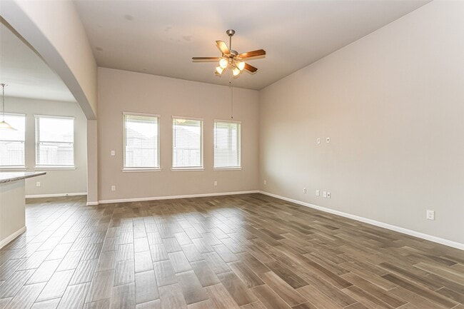Building Photo - 31519 Kailua Dr