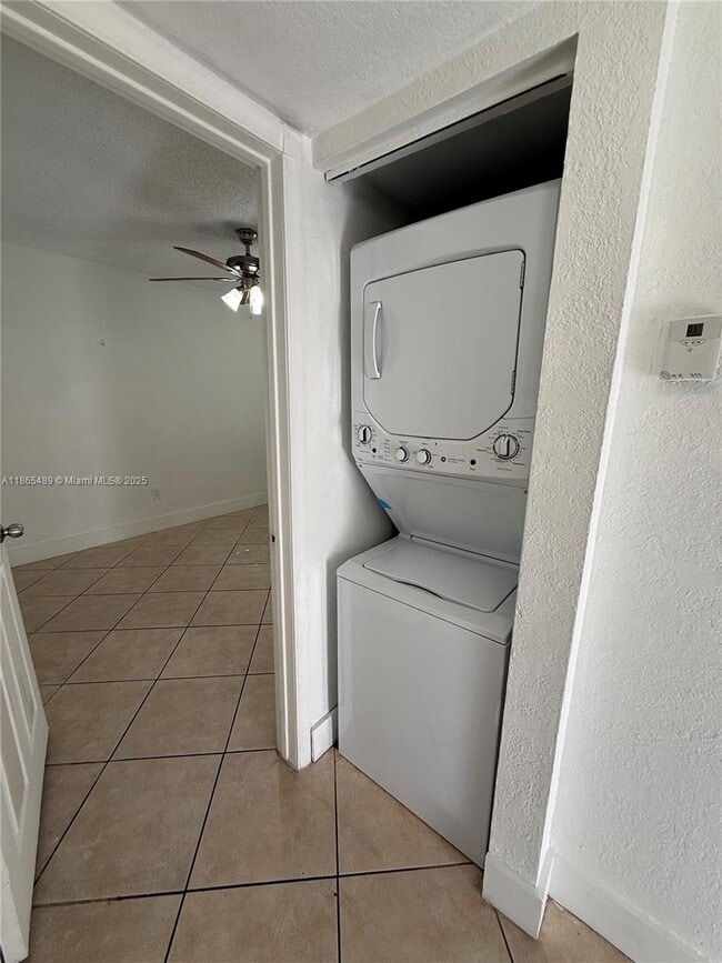 Foto del edificio - 6515 W 27th Ct