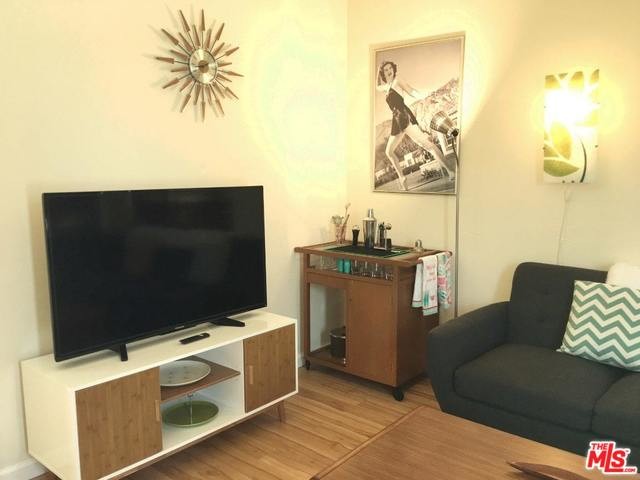 Foto del edificio - 3243 N Mountain Shadow Dr