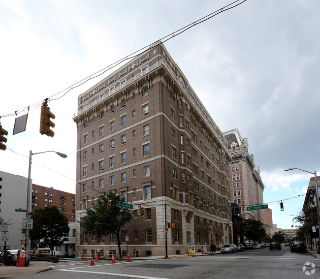 Building Photo - Algonquin Apartments