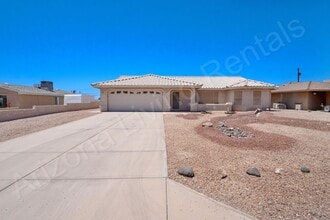 Building Photo - 1655 Navigator Dr