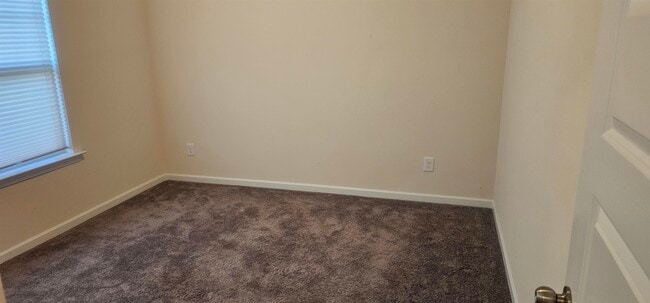 Building Photo - 110 Kaitlyn Cir