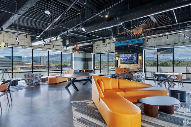 Casa club - Atwood at RED