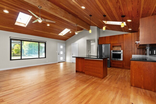 Foto del edificio - 7910 133rd Ave NE