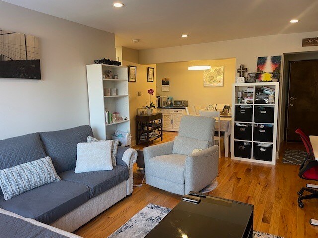 Foto del edificio - 5310 N Chester Ave