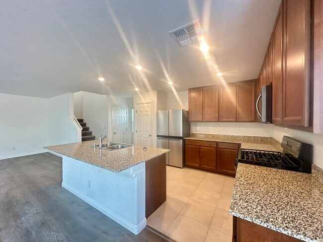 Building Photo - Tustin Russell & Timber Creek