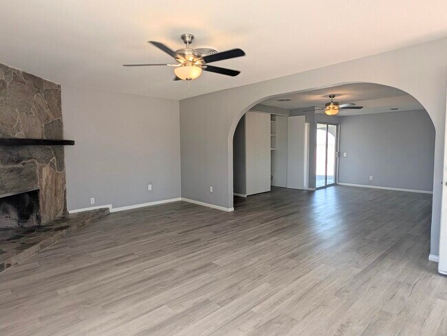 Building Photo - 2373 Oahu Ln