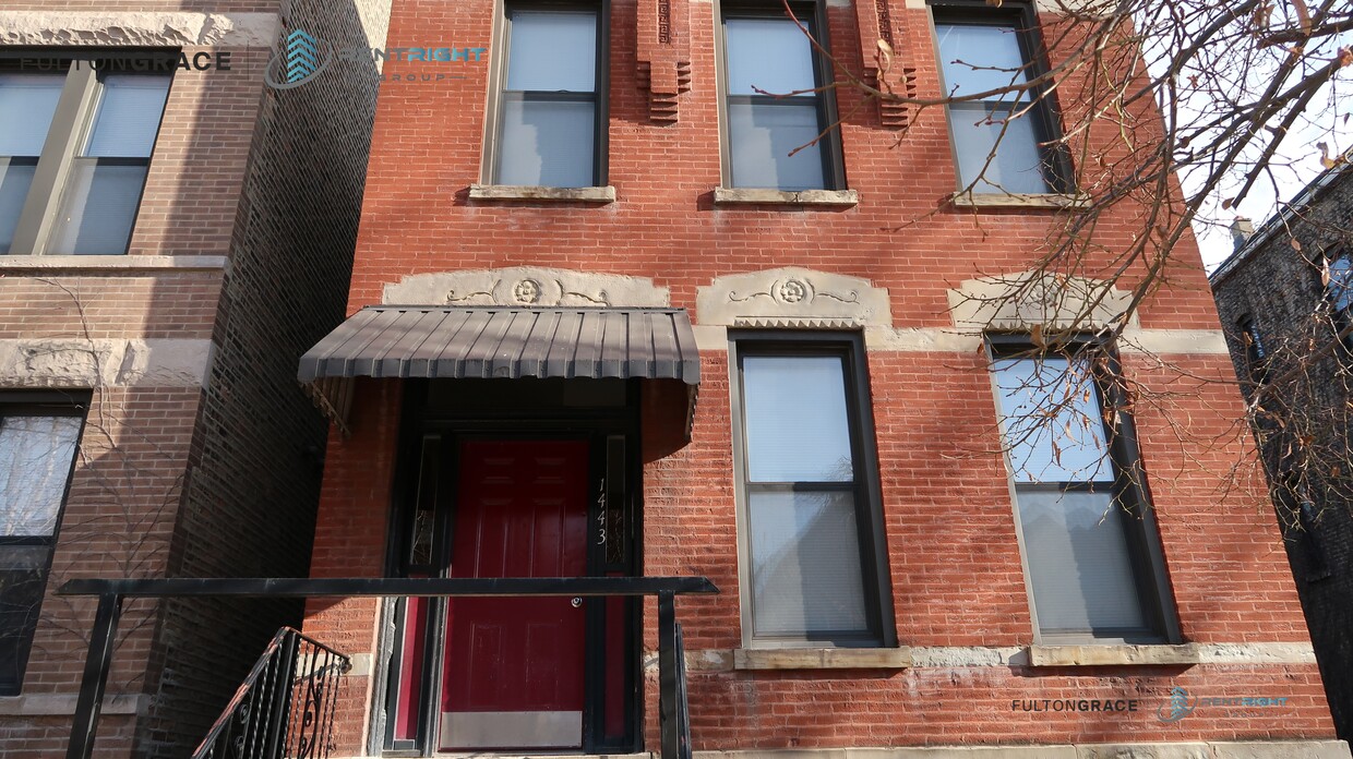 Primary Photo - 1443 N Bosworth Ave