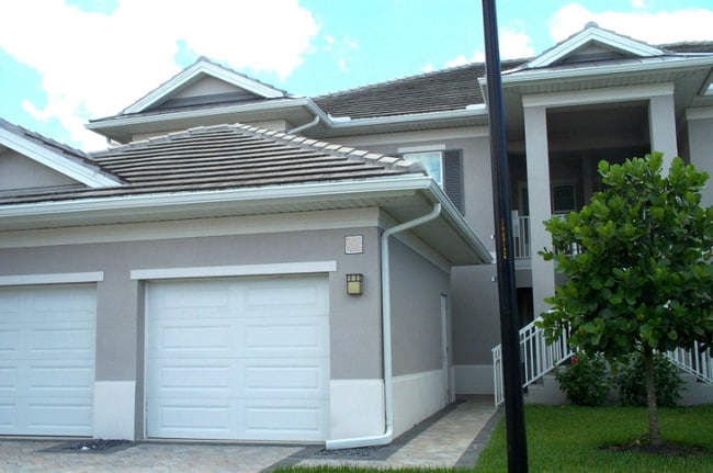 Building Photo - 250 Indies Way