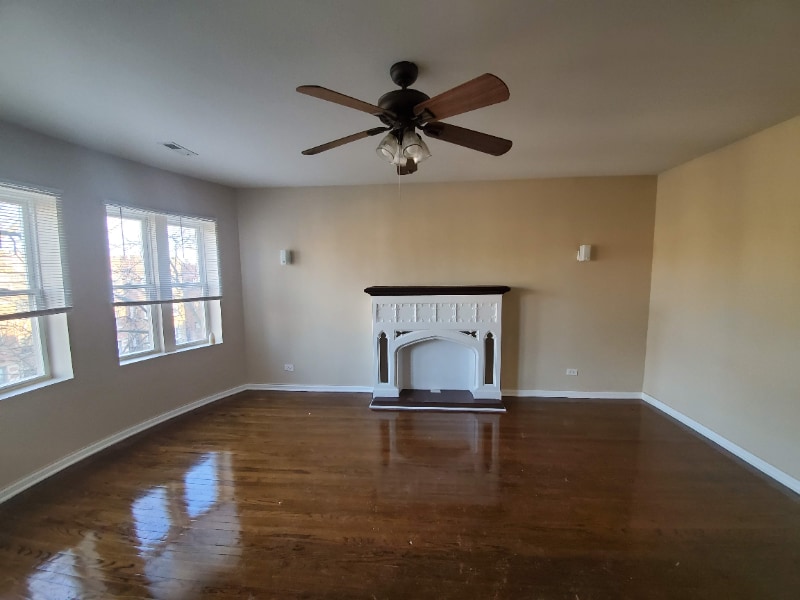 Photo - 7700 S Essex Ave (Chicago, IL)