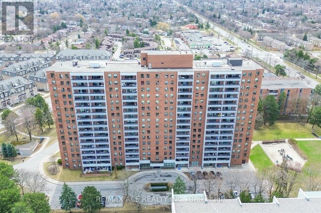 Photo du bâtiment - 1250-1250 Bridletowne Cir