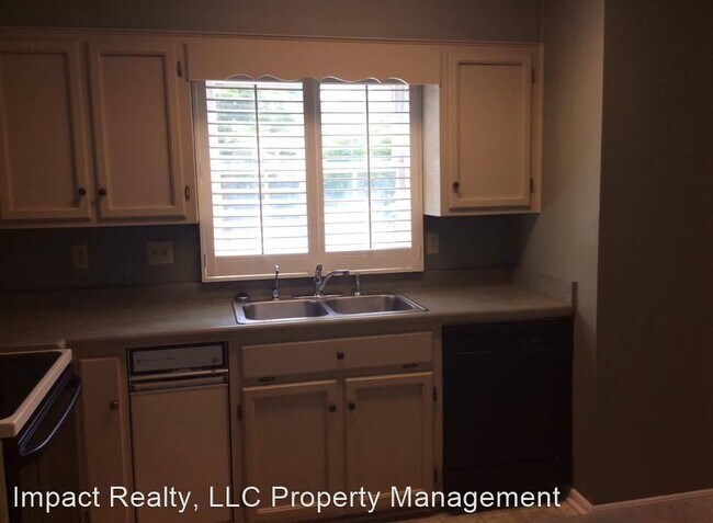 Building Photo - 2 br, 1.5 bath House - 421 Lakepoint Drive