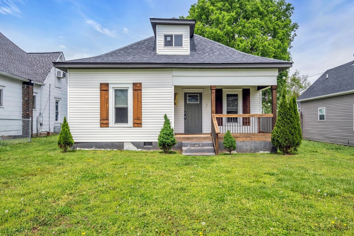 Primary Photo - 308 Florida Ave