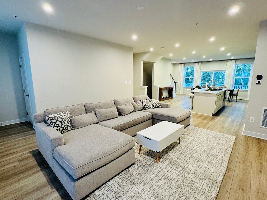 Sala de estar - 7868 Blackbriar Way