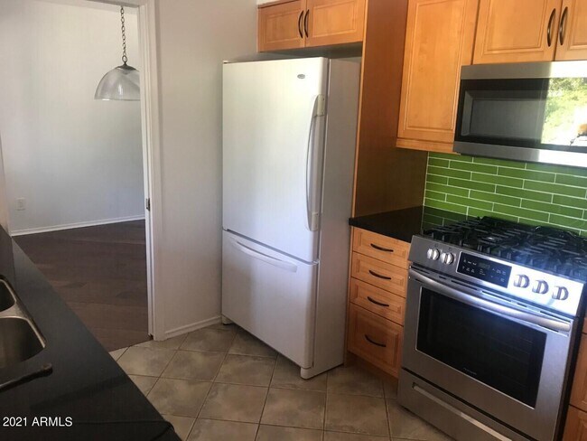 Foto del edificio - 3924 E Yucca St