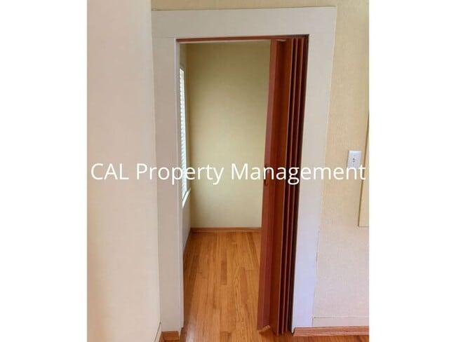 Foto del edificio - Charming 1-Bedroom ADU in Prestigious Markham Ranch