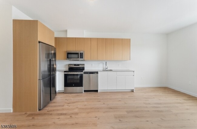 Foto del edificio - 431 Dr Martin Luther King Jr Blvd