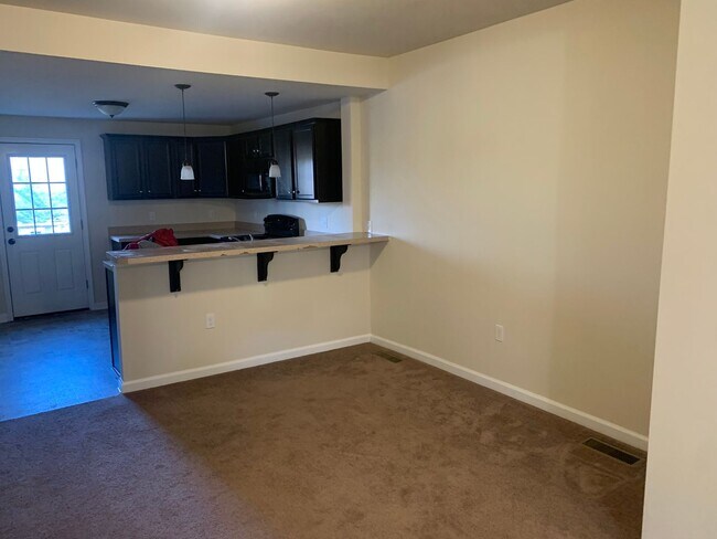 Foto del edificio - 3 Bedroom 1.5 Bathroom's