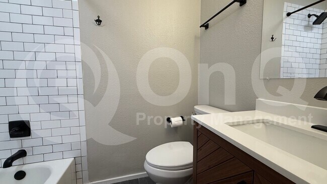 Foto del edificio - 5505 Live Oak St