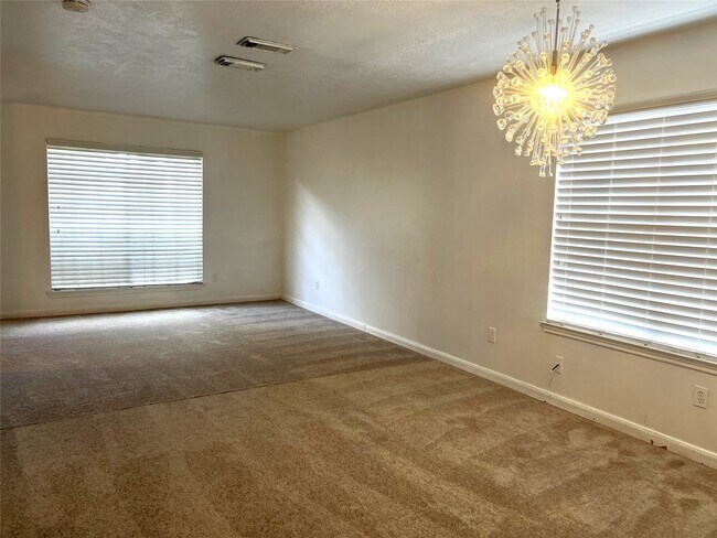 Foto del edificio - 14423 Parkesgate Dr