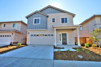 Building Photo - 716 Franklin St