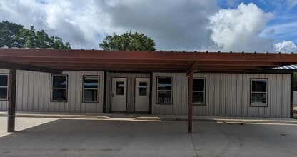 Building Photo - 7901 TX-19