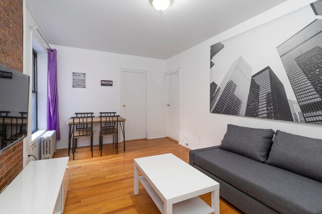 Foto del edificio - 340 E 94th St