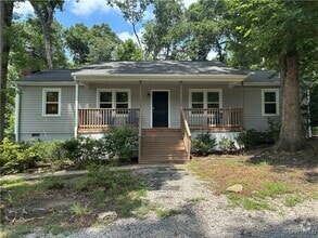 Building Photo - 3856 River Rd W