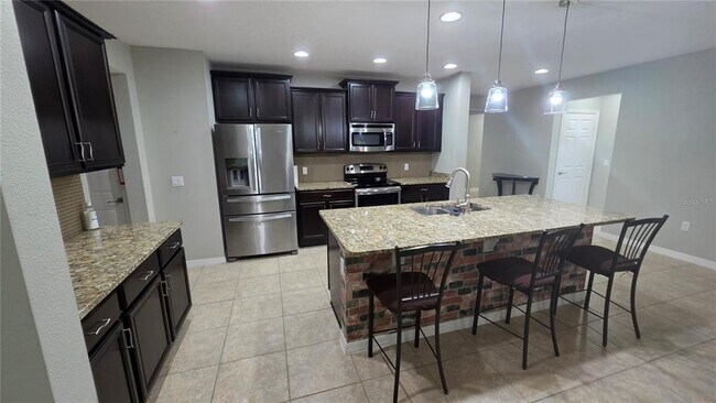 Foto del edificio - 3729 Isles Arbor Ln